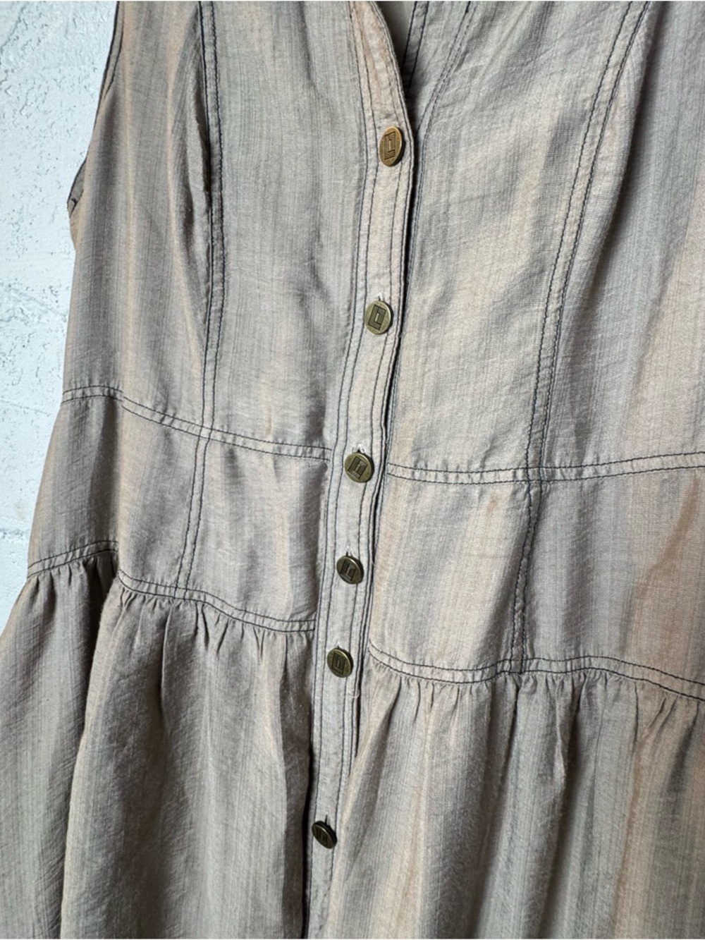 Karl Lagerfeld Taupe Sleeveless Collared Button-Front Midi Dress‎ - Picture 4 of 11